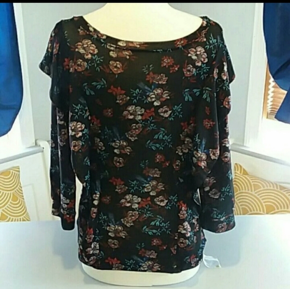 Free people floral keyhole ruffle top - Picture 6 of 8